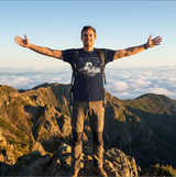 Gipfelstürmer T-Shirt – Summit Reflection